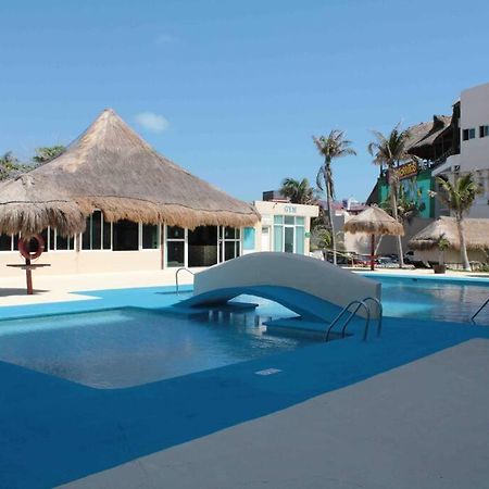 Beach Front Renewed Apartment Cancún Exterior foto